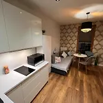Na Wylacznosc Kasprzaka 31a 아파트 바르샤바