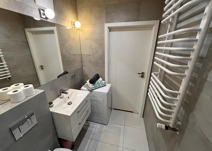 Na Wylacznosc Kasprzaka 31a * Warsaw